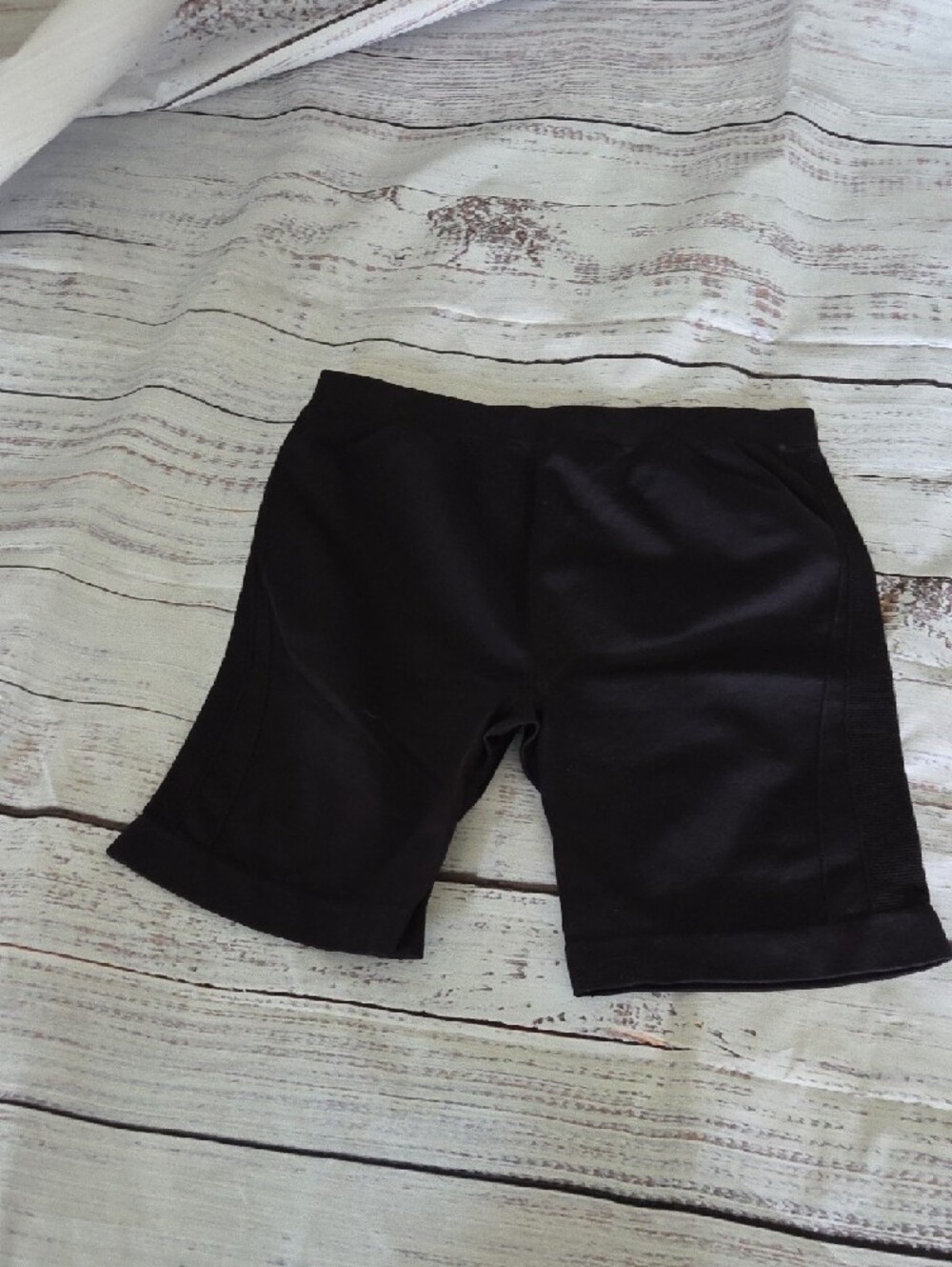 Champion Black Women’s Athletic Shorts - Picture 2 of 4